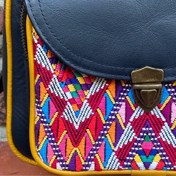 Leather Backpack with huipil woven embroidered fabric handmade in Guatemala New - Picture 4 of 11